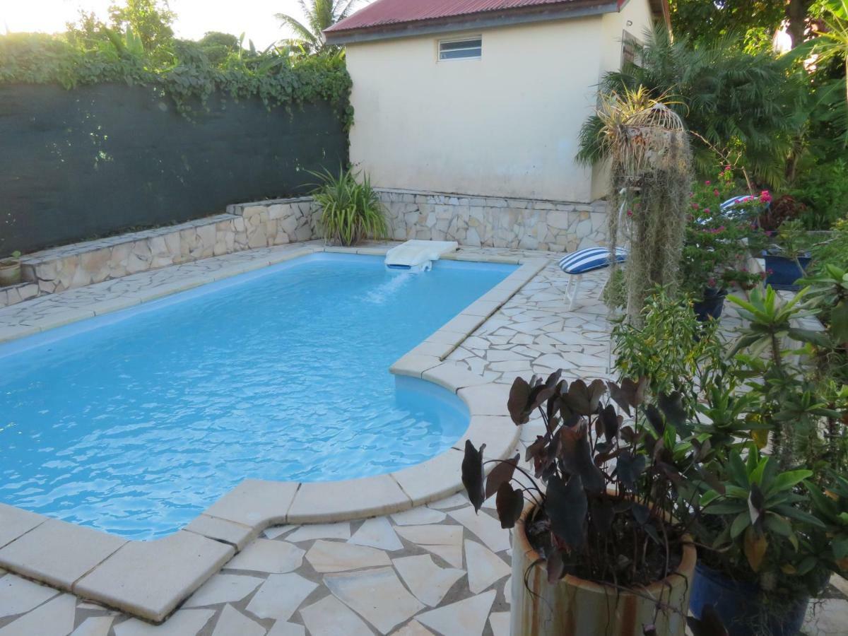 Appartement Ti Cajou à Baie-Mahault Extérieur photo