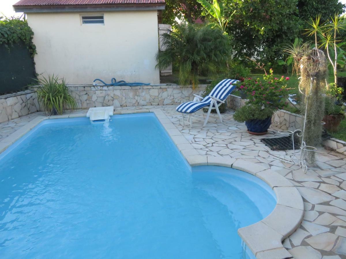 Appartement Ti Cajou à Baie-Mahault Extérieur photo
