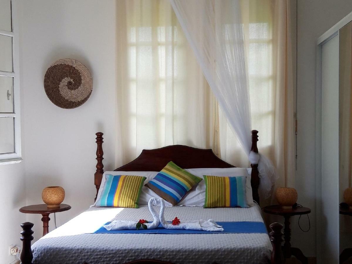 Appartement Ti Cajou à Baie-Mahault Extérieur photo