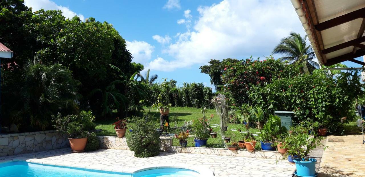 Appartement Ti Cajou à Baie-Mahault Extérieur photo